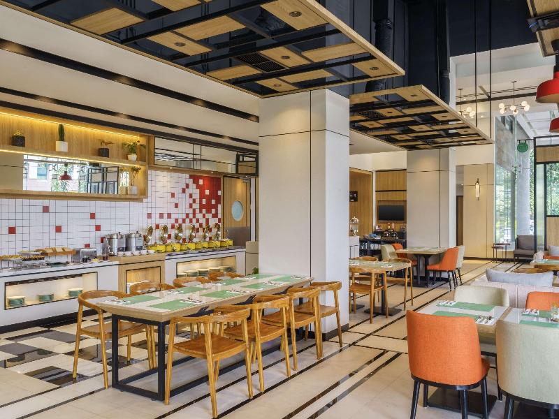 Ibis Jakarta Raden Saleh - Restoran