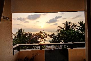 Crown Beach Hotel fotoÄŸrafÄ±