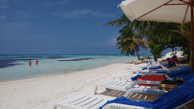 Crown Beach Hotel - Plaj