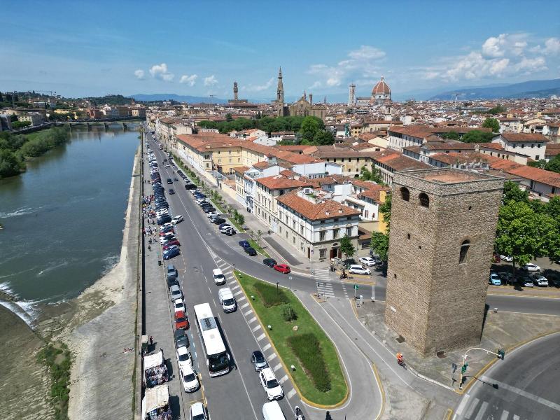 LE REVE DE NAIM Firenze - Genel