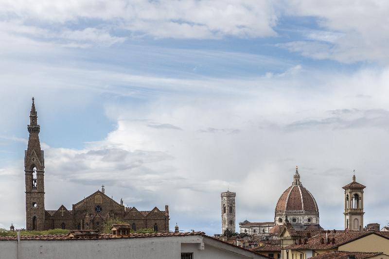 LE REVE DE NAIM Firenze - Oda