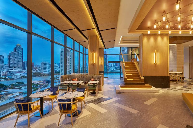 Hilton Garden Inn Bangkok Riverside - Restoran