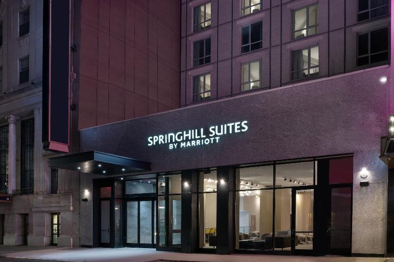 Springhill Suites New York Manhattan Times Square - Genel