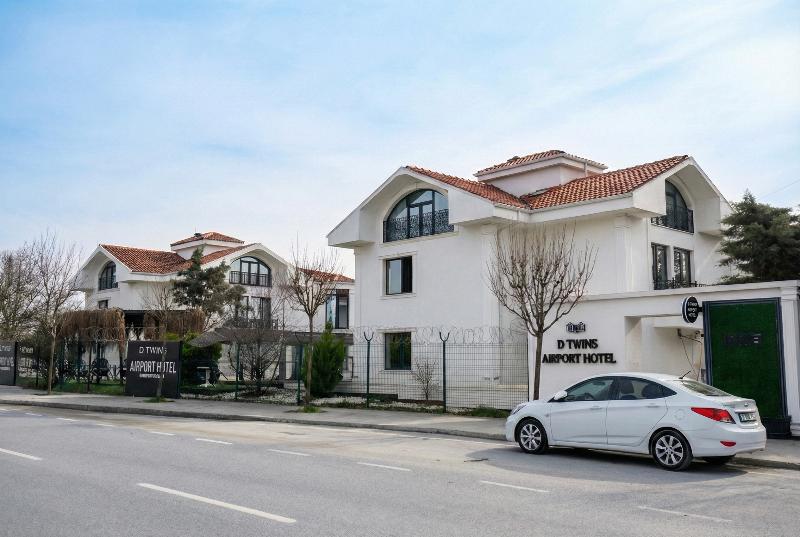 D Twins Airport Hotel - Genel