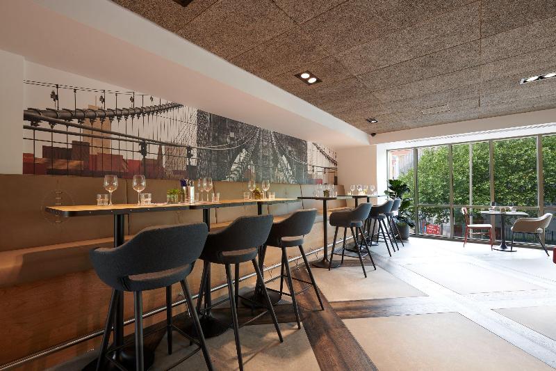 Voco Leicester - Bar