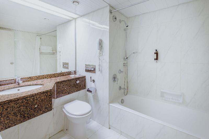 Golden Coast Beach Hotel - Oda