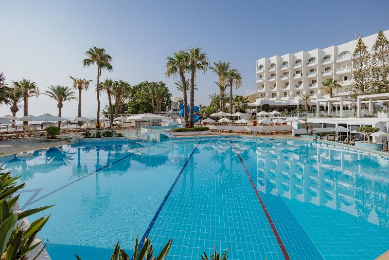 Golden Coast Beach Hotel - Havuz
