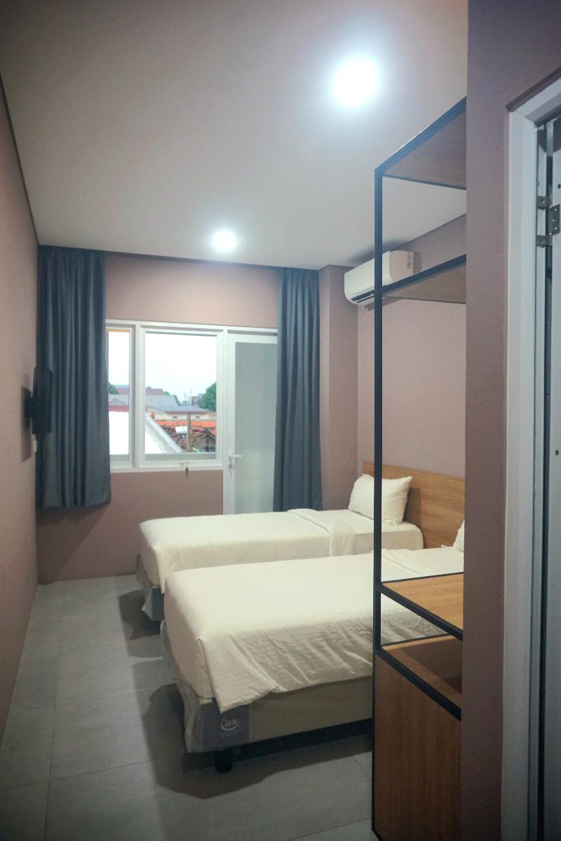 VNC Alam Sutera - Oda