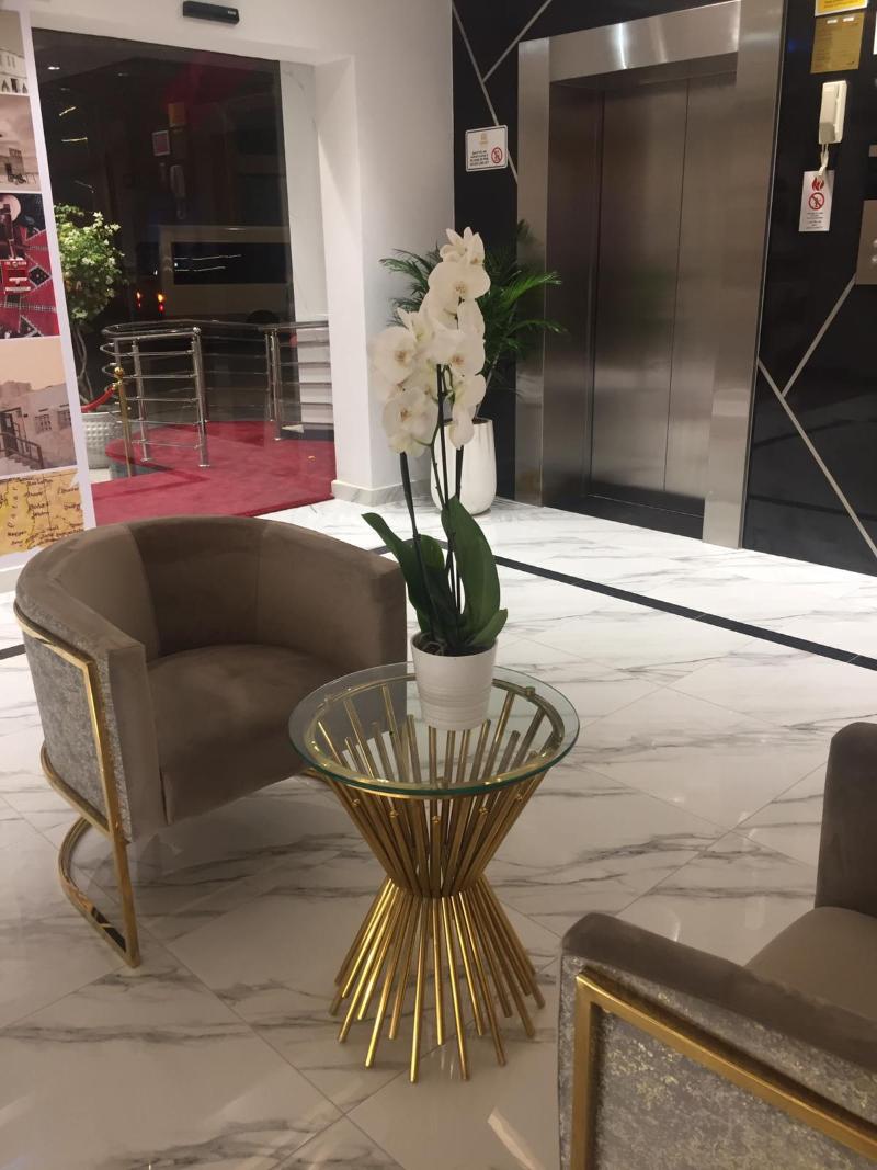 Al Manzil Residence & Suites - Lobi