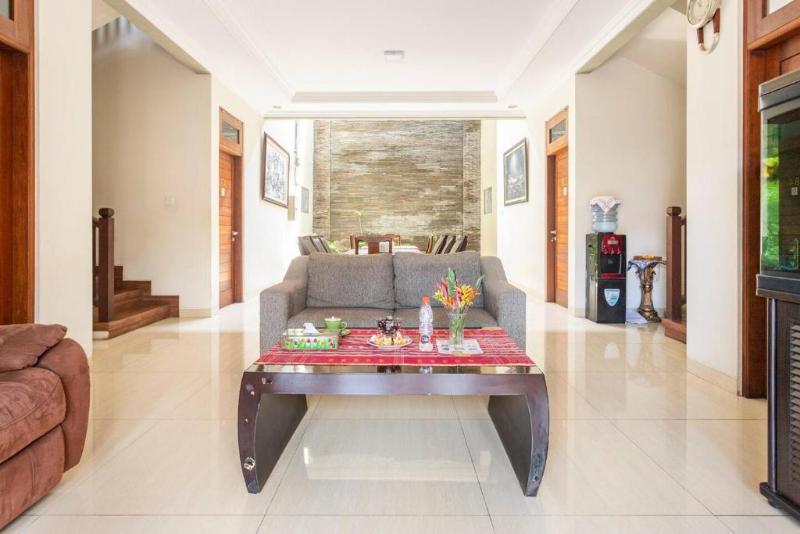 Jenna Residence - Lobi