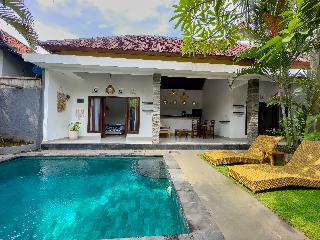 Villa Sabha Seminyak otel fotoğrafı