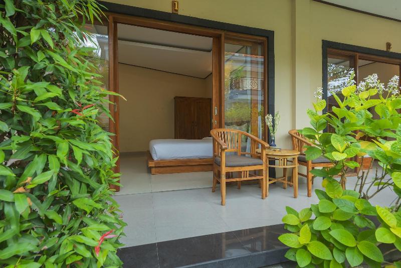 Liliy Guest House - Lobi