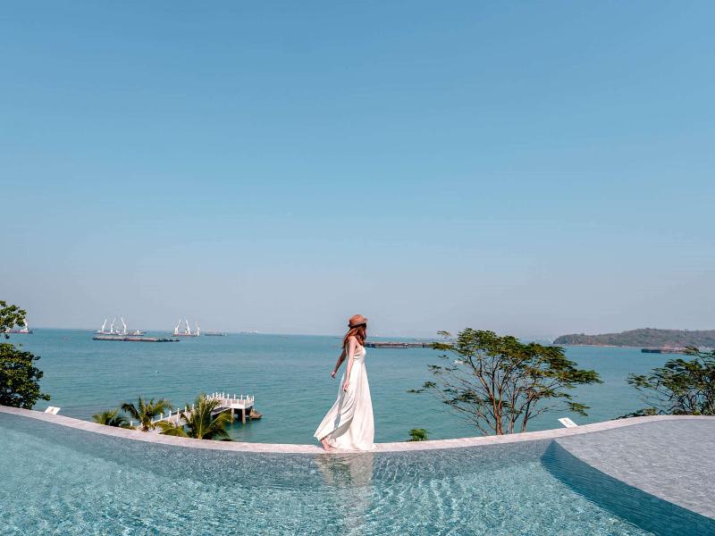 Novotel Koh Si Chang - Havuz