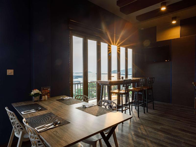 Novotel Koh Si Chang - Restoran