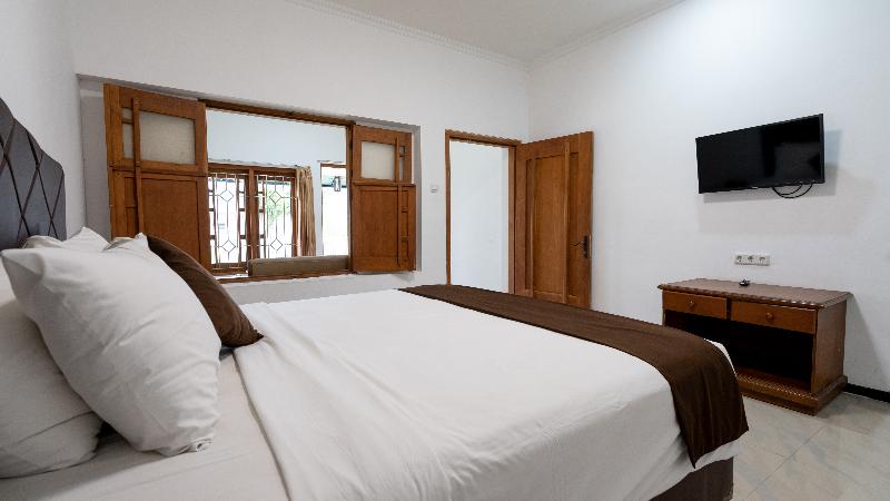 Selecta Hotel Batu Malang - Oda