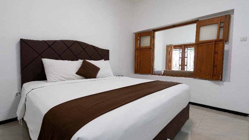 Selecta Hotel Batu Malang - Oda
