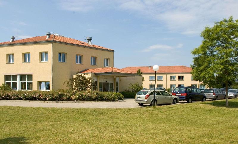 Days Inn Dessau - Genel