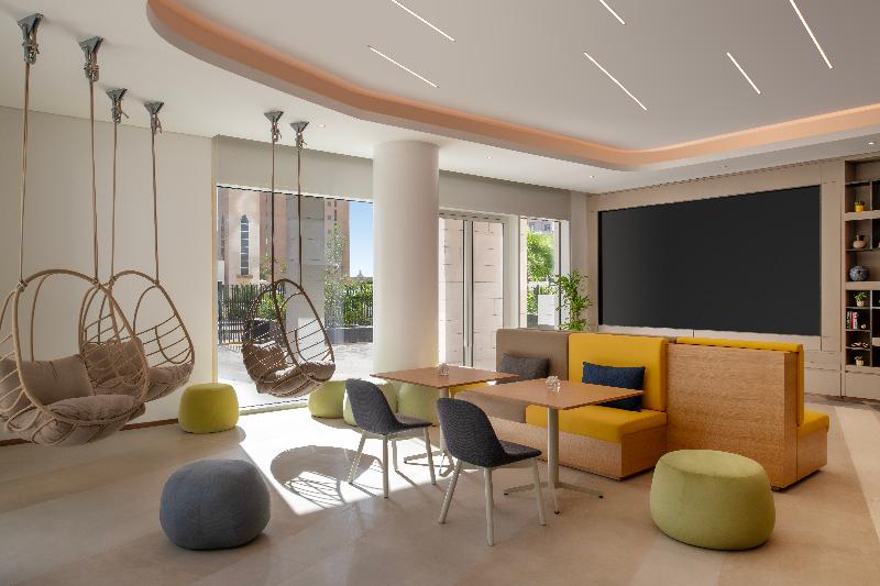 Novotel Riyadh Sahafa - Lobi
