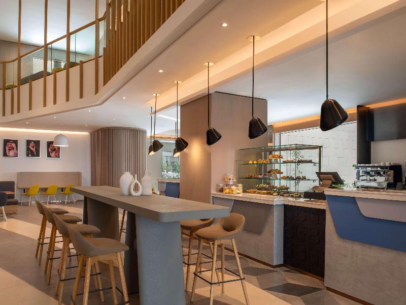 Novotel Riyadh Sahafa - Restoran