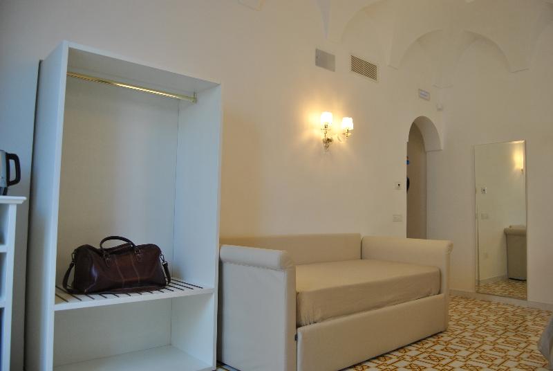 Core Amalfitano City Suites - Oda