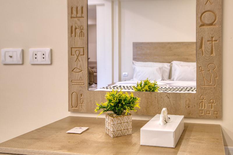 The Gate Hotel Front Pyramids & Sphinx View Hotel - Oda