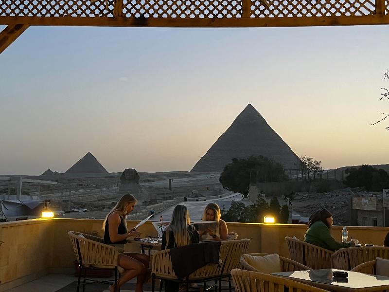 The Gate Hotel Front Pyramids & Sphinx View Hotel - Teras
