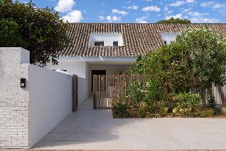 Anfitrion Villas & Suites