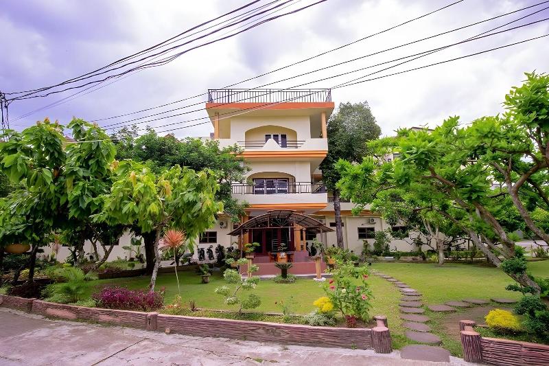 Malibou Hotel Medan By Zuzu - Genel