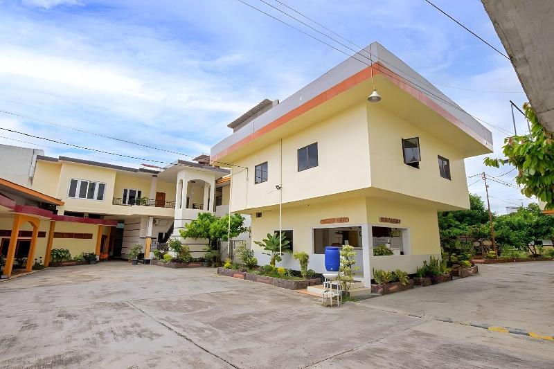 Malibou Hotel Medan By Zuzu - Genel