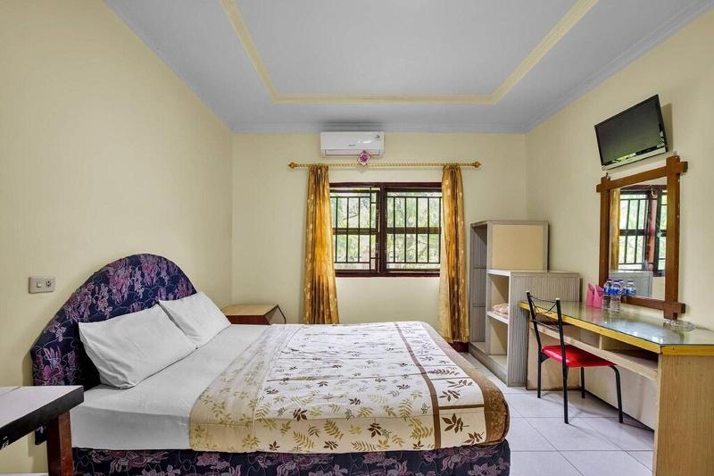 Malibou Hotel Medan By Zuzu - Oda