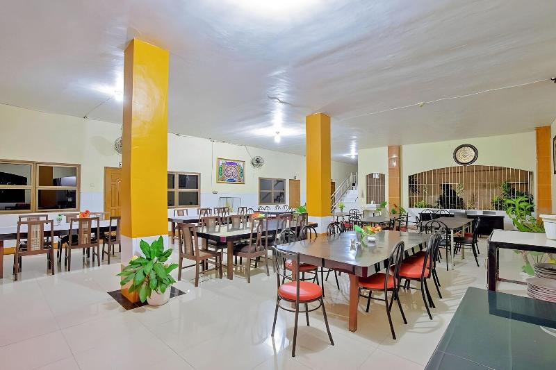 Malibou Hotel Medan By Zuzu - Restoran