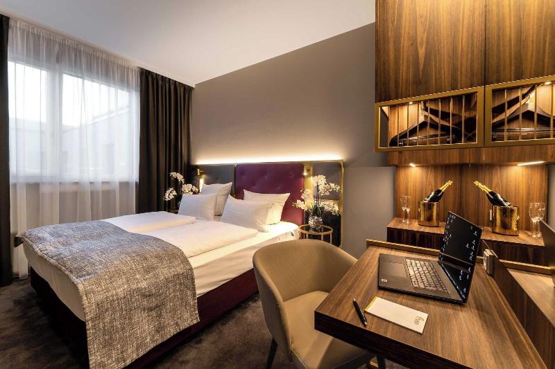 Plaza Premium Muenchen - Lobi