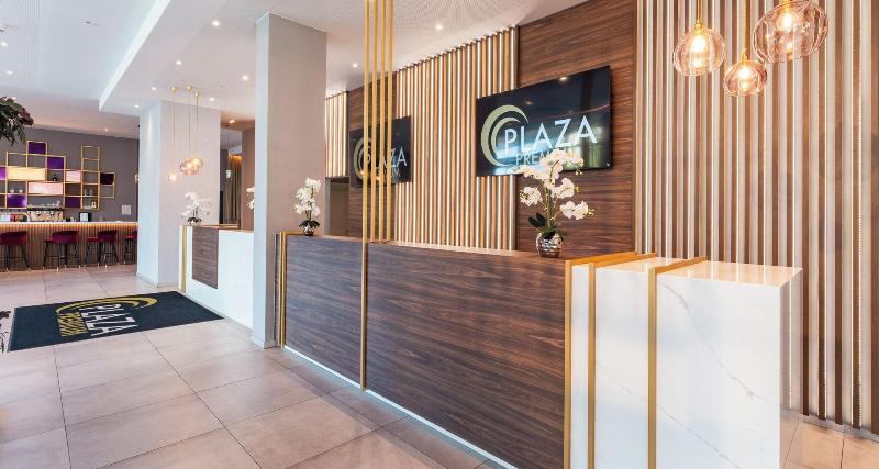 Plaza Premium Muenchen - Lobi