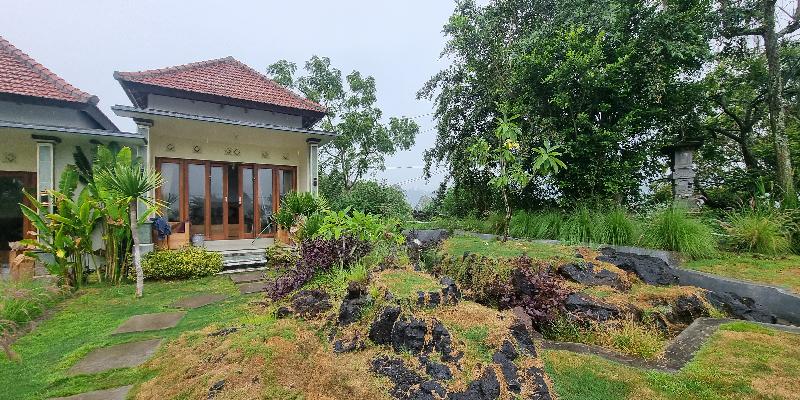 Onion Garden And Natural Hotspring By Zuzu - Lobi