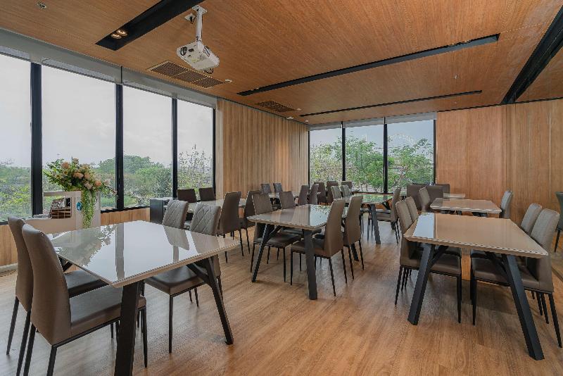 SureStay by Best Western Bangkok Ramintra - Toplantı
