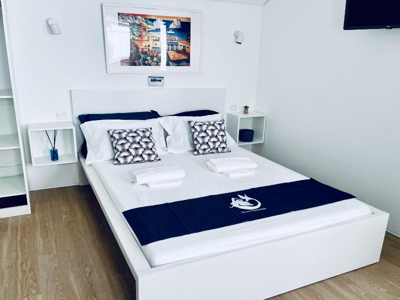 Patenope Hostel And Suites - Oda