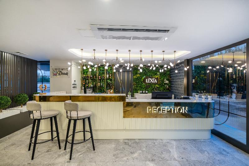 Lexia Hotels - Lobi