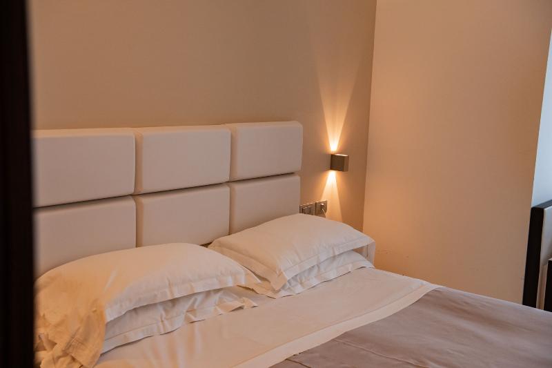 White Hotel Vieste - Oda