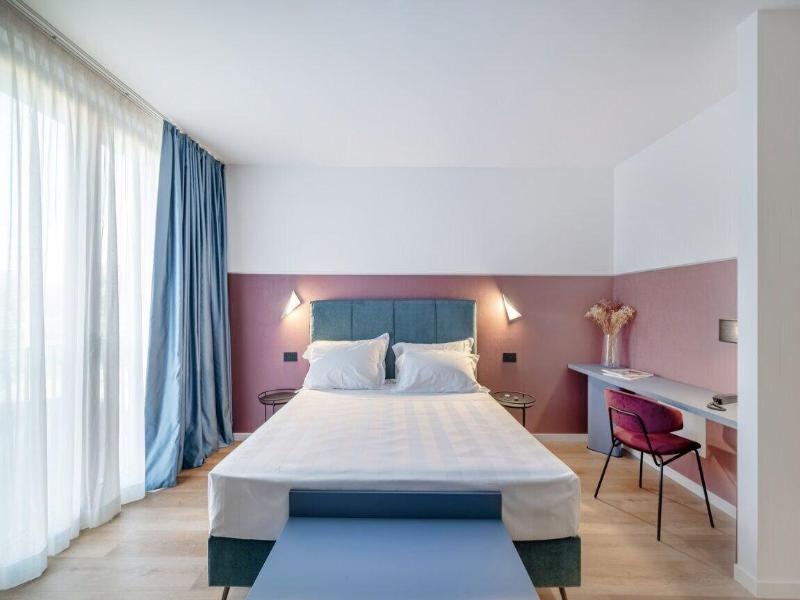 Biscardi Hotel Bari - Oda