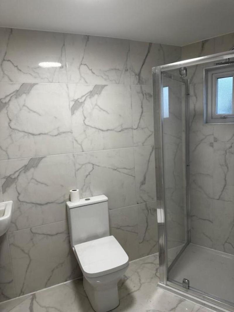 Cheetham Hill Guest House - Oda