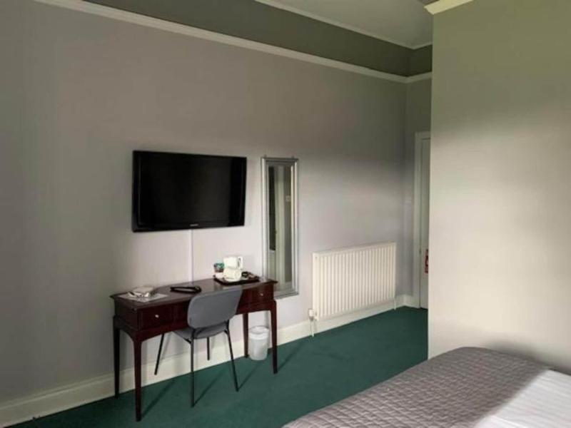 Oyo Dunmar House Hotel - Oda