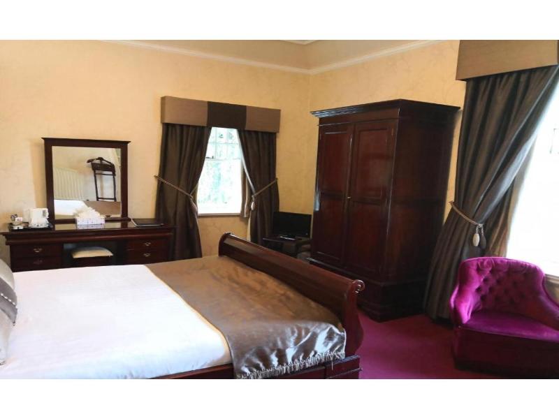 Oyo Dunmar House Hotel - Oda