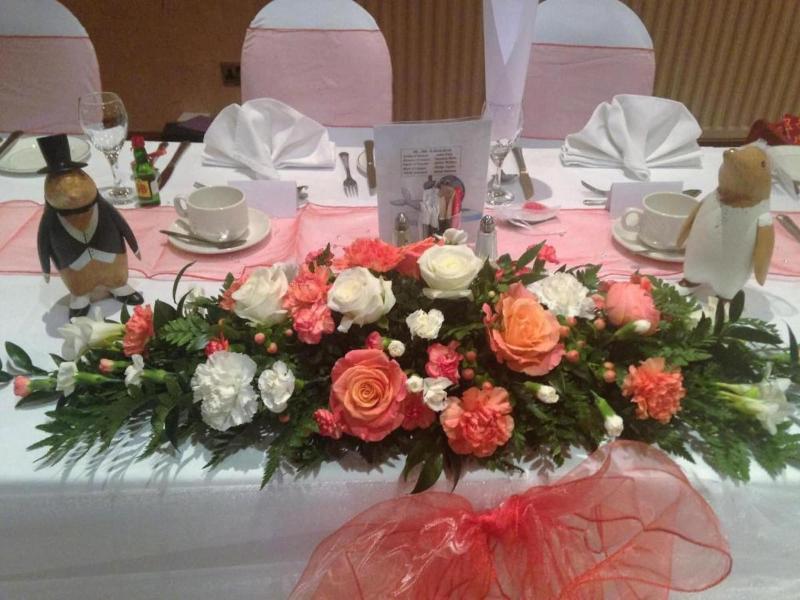 Oyo Dunmar House Hotel - Restoran