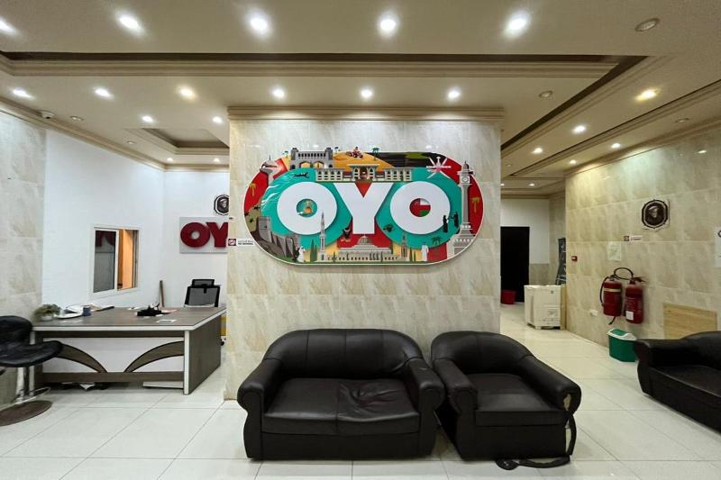 Super Oyo 144 Al Tawasi Furnished Apartments - Lobi