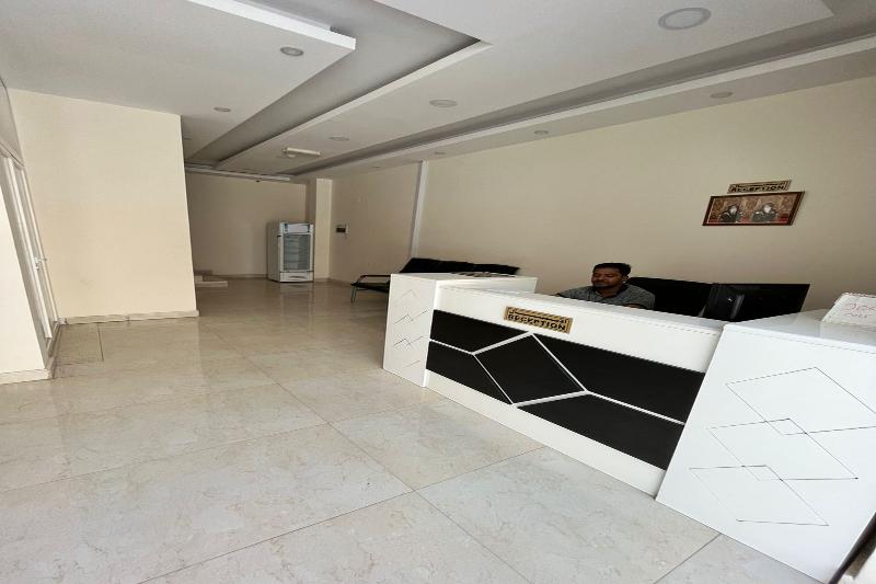 Super Oyo 146 Jandul Salalah Furnished Apartment - Lobi