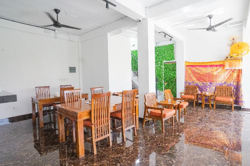 Villa Blue Margarita Canggu By Zuzu - Restoran