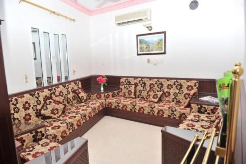 Super Oyo 152 Manam 1 Hotel Apartment - Lobi