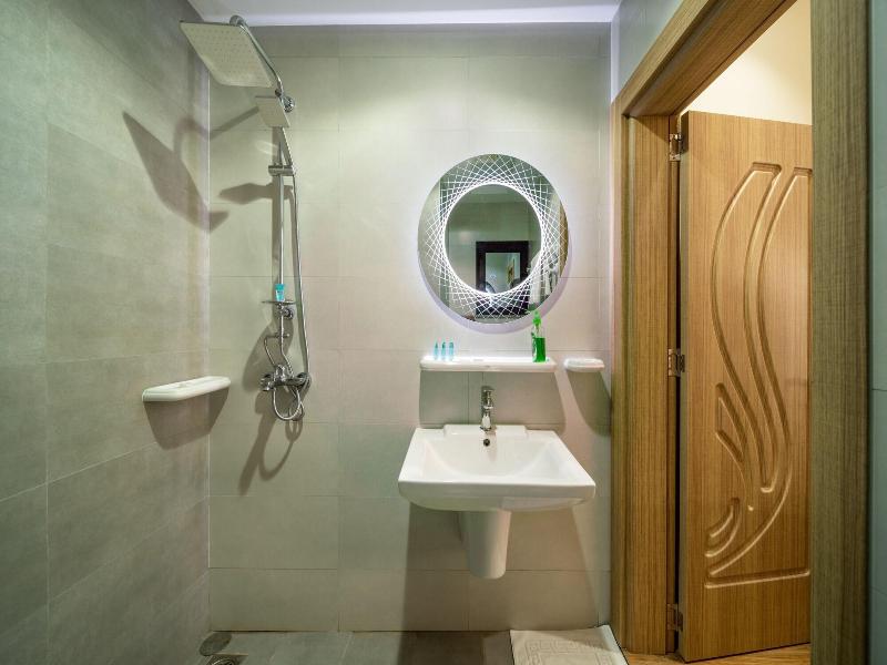 Oyo Townhouse 156 Rose Hotel Apartments - Oda