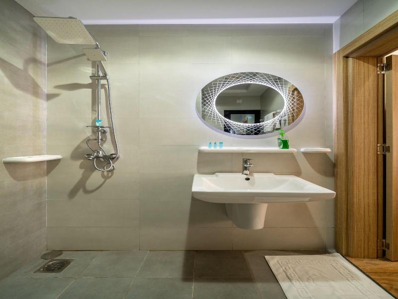 Oyo Townhouse 156 Rose Hotel Apartments - Oda