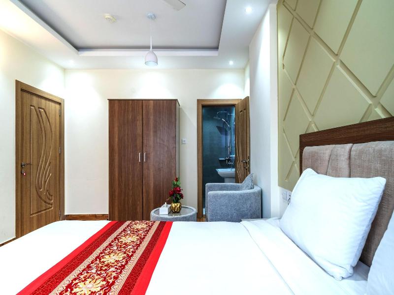 Oyo Townhouse 156 Rose Hotel Apartments - Oda